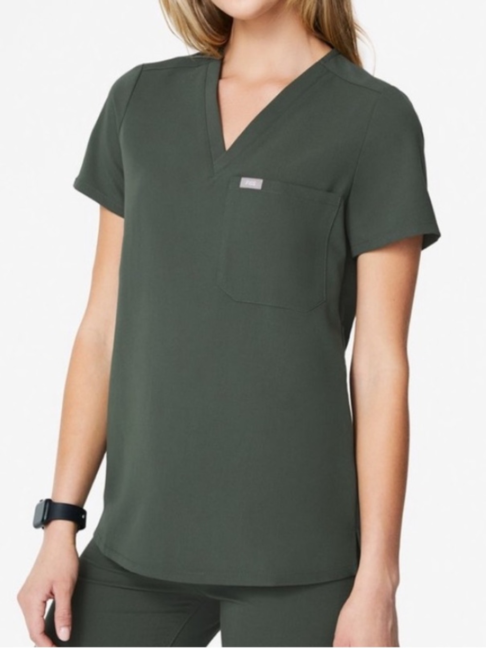 FIGS High-Waisted Zamora Jogger/One Pocket Scrub Top - Picture 2 of 11